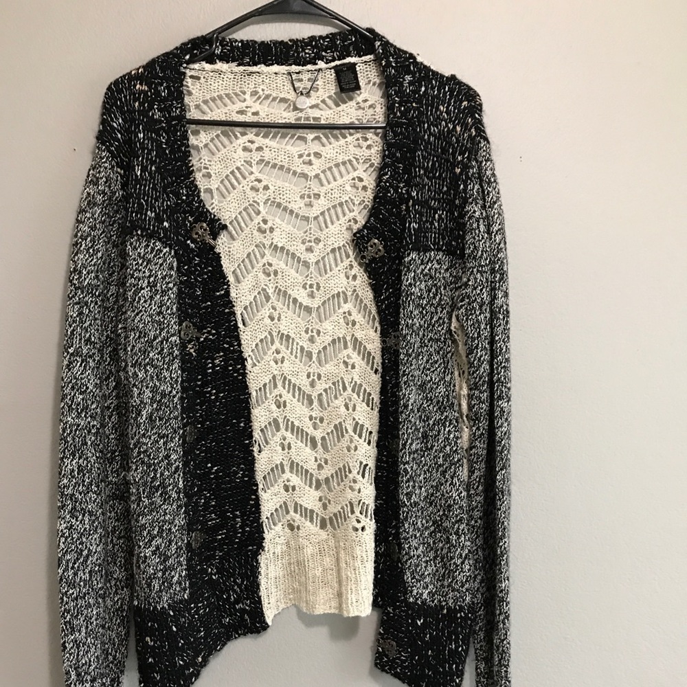 BKE Sweater